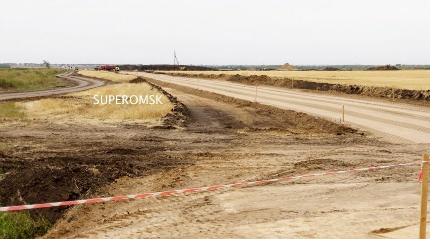 В Омской области на дороги к пяти предприятиям выделят 450 миллионов
