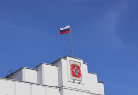 Губернатор Хоценко и мэр Шелест поздравили омичей с Днем Конституции РФ