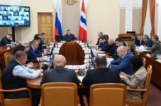 Хоценко дал старт сезону отопления в Омской области