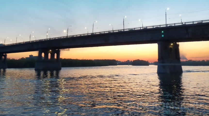 Вслед за Ленинградским мостом в Омске капитально обновят еще два Вслед за Ленинградским мостом в Омске капитально обновят еще два