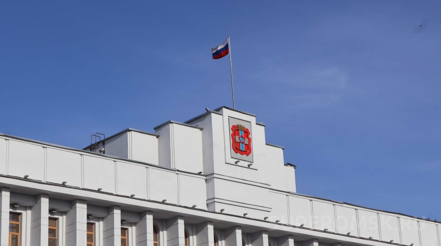 Власть Виталий Хоценко поздравил омичей с Днем физкультурника