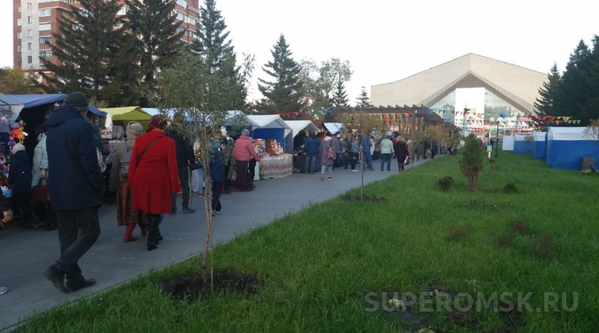 Появилась полная программа праздничной трехдневной ярмарки в Омске Появилась полная программа праздничной трехдневной ярмарки в Омске