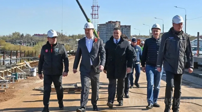 Губернатор Хоценко проверил ход капремонта моста имени 60-летия ВЛКСМ в Омске