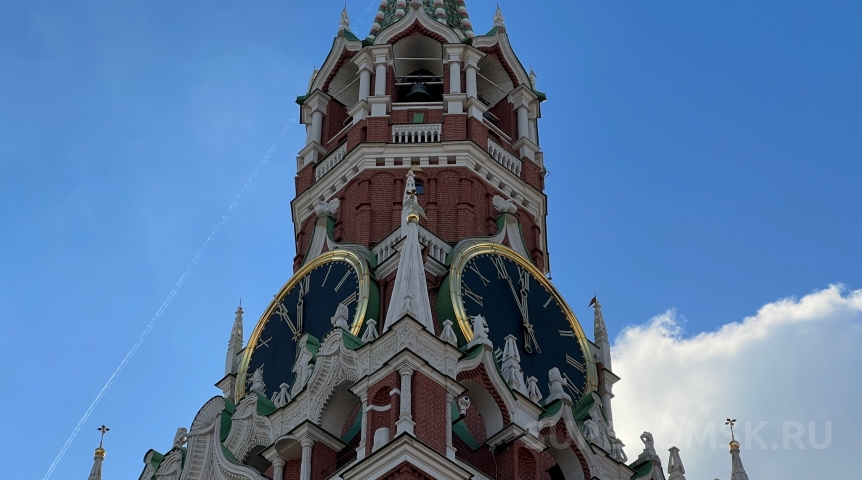 Президент постановил поощрить двух омичей