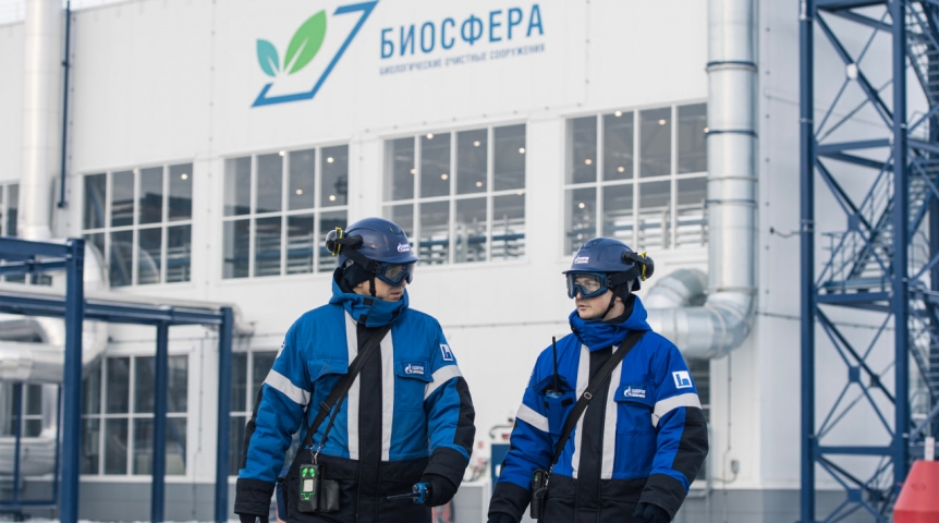 «Газпром нефть» обновила исторический максимум по переработке нефти