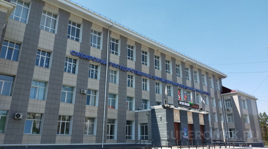 Ректор омского СибАДИ не «догнал» большинство коллег по зарплате