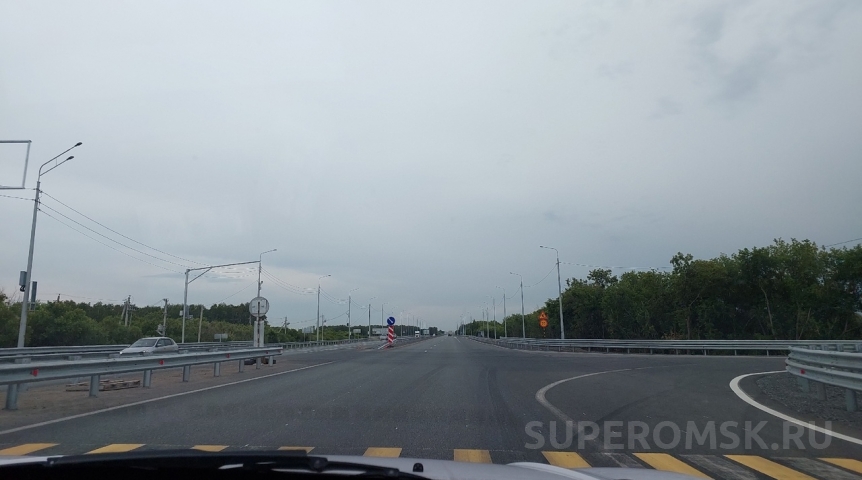 Названы участки омских дорог, где временно ограничена скорость движения Названы участки омских дорог, где временно ограничена скорость движения