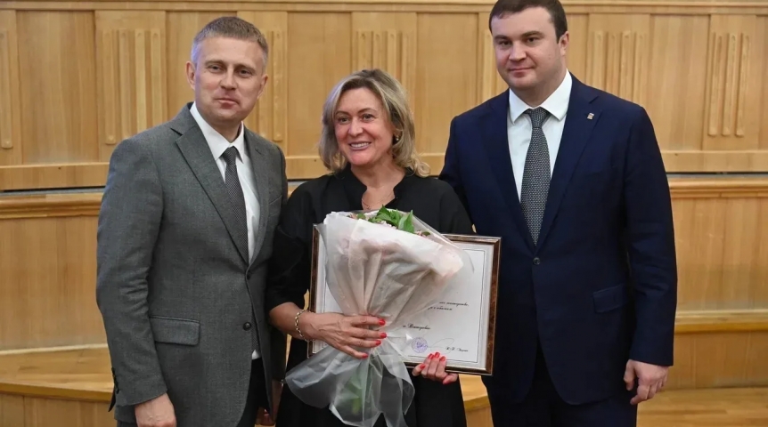 Кого из омичей наградил Хоценко на коллегии областного Минкульта – СПИСОК Кого из омичей наградил Хоценко на коллегии областного Минкульта – СПИСОК