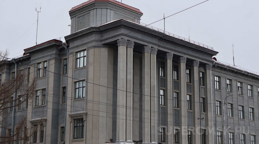 По линии омской полиции произошли сразу две громкие кадровые перестановки