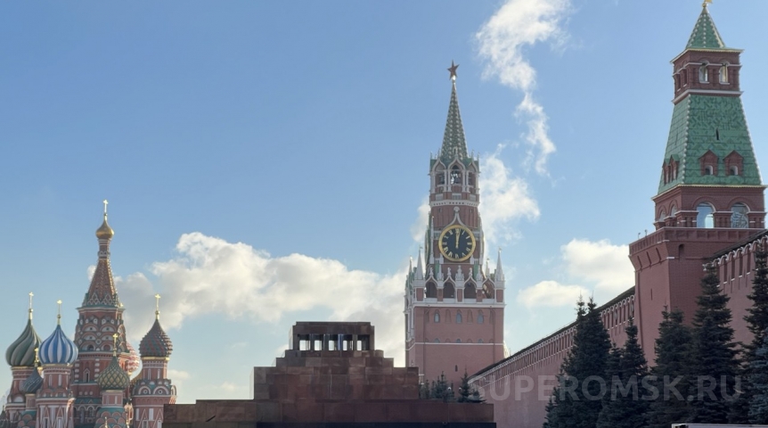 Путин поздравил жителей Омской области с Днем России