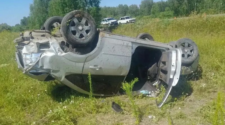 Два человека погибли в жутком ДТП на омской трассе