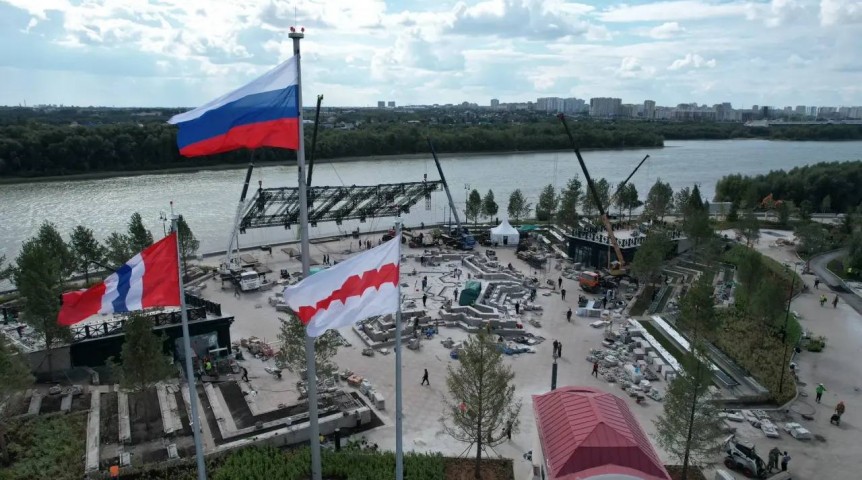 Сбер приглашает на открытие фонтана и набережной в Омске