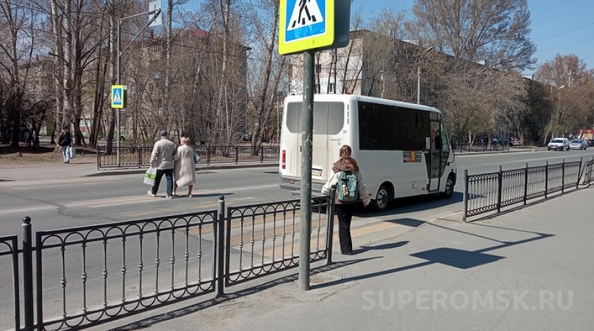 Общество Омские перевозчики отказались от маршрутов до «Меги» из-за убытков