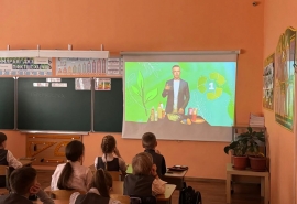 Регоператор продолжает серию экоуроков в школах Омской области