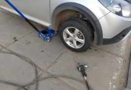 Когда и как омичам правильно менять зимнюю резину на летнюю: ответил эксперт