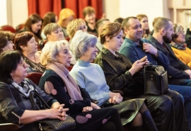 Благодаря ОНПЗ «Газпром нефти» городской театр вывел свои постановки на новый уровень