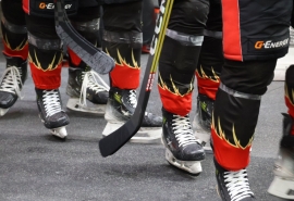 «Авангард» вел в счете, но проиграл «Локомотиву» в Омске