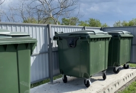 Владельцам нежилых помещений в Омске: как узнать свои долги за мусор