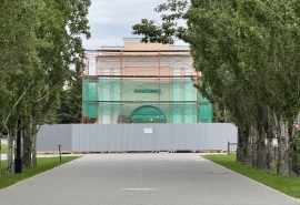 Суд сохранил собственника омских Тарских ворот