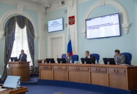 Депутаты Законодательного Собрания приняли закон о поддержке омских студенческих отрядов