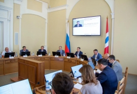 Председатель областного парламента Александр Артемов сообщил об итогах публичных слушаний по бюджету