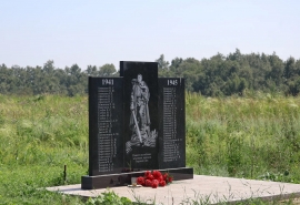 В упраздненной при СССР омской деревне установили памятник участникам войны