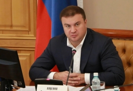 Хоценко поручил направить 22,7 миллиона рублей на объекты теплоснабжения в районах Омской области