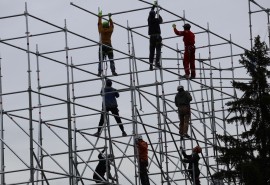 У рыбного рынка в Омске построят автомойку на шесть постов и магазин