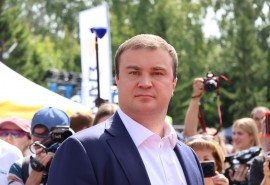 Хоценко пресекает попытку дестабилизации в Омской области