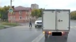 В Омске молодой хоккеист попался на нарушении ПДД В Омске молодой хоккеист попался на нарушении ПДД