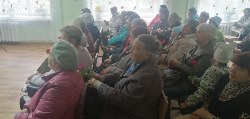 Сопредседатель «Оплота» поздравила два омских КТОСа с международным праздником