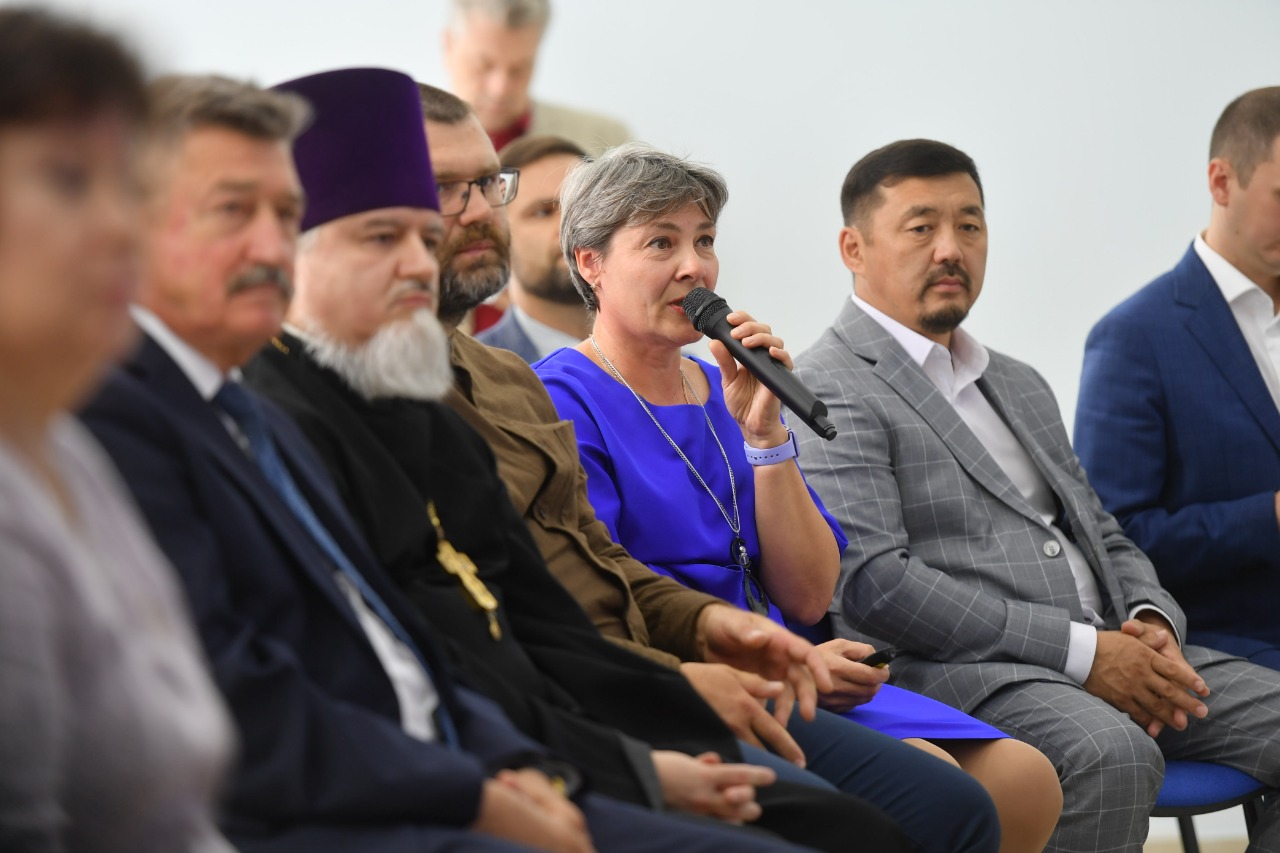 В омском штабе общественной поддержки партии «Единая Россия» обсудили роль НКО в поддержке семей В омском штабе общественной поддержки партии «Единая Россия» обсудили роль НКО в поддержке семей