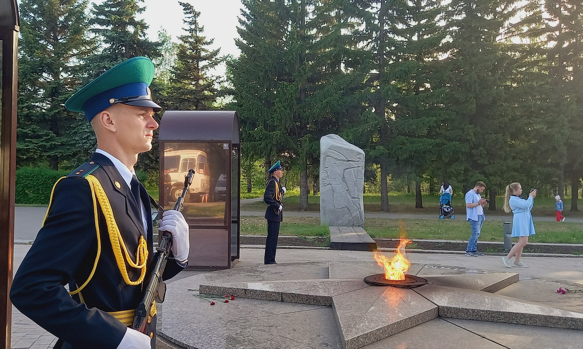 Граница на замке: стражи российских рубежей отметили профессиональный праздник Граница на замке: стражи российских рубежей отметили профессиональный праздник