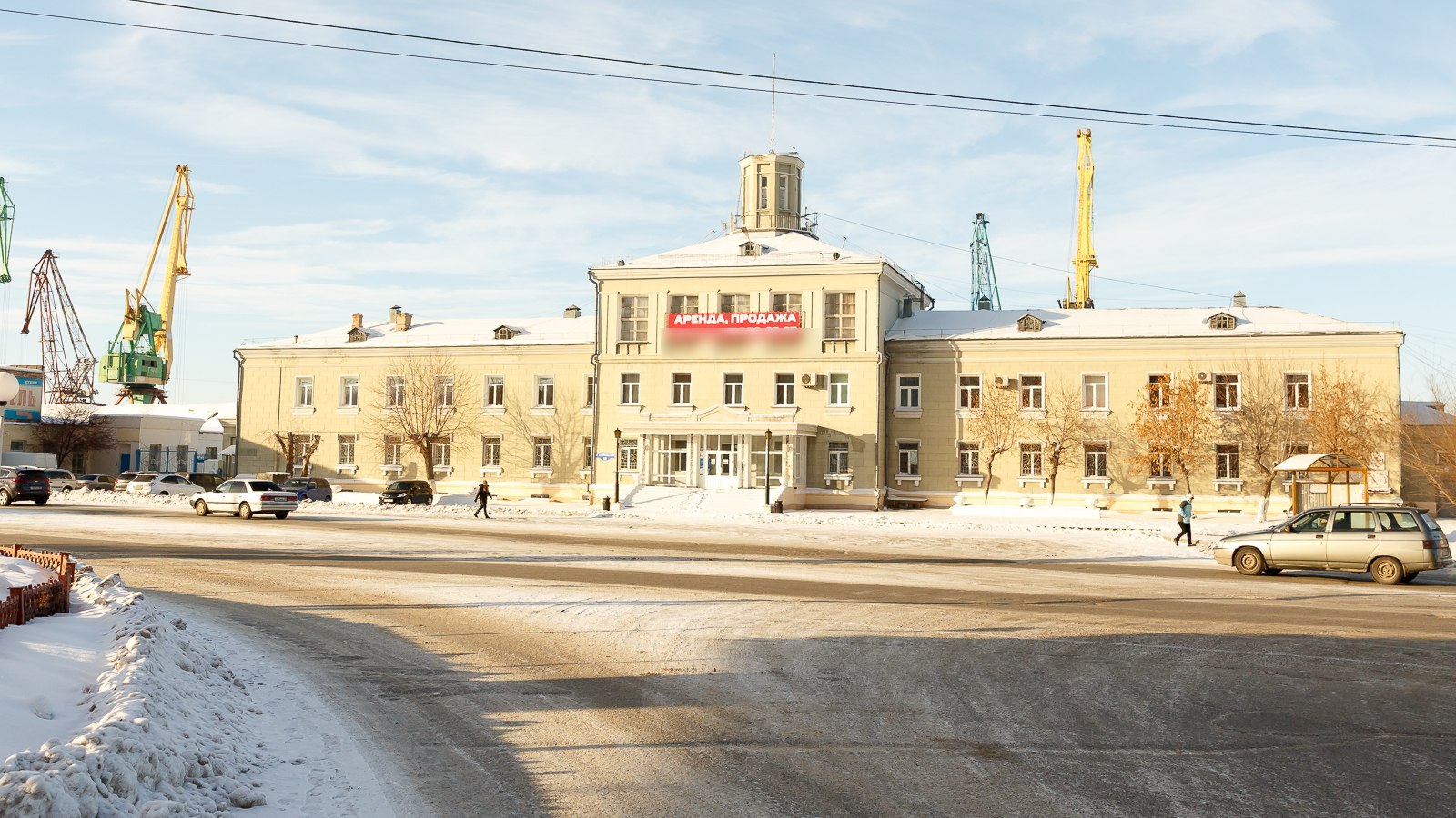 В Омске продают здание Речного порта В Омске продают здание Речного порта