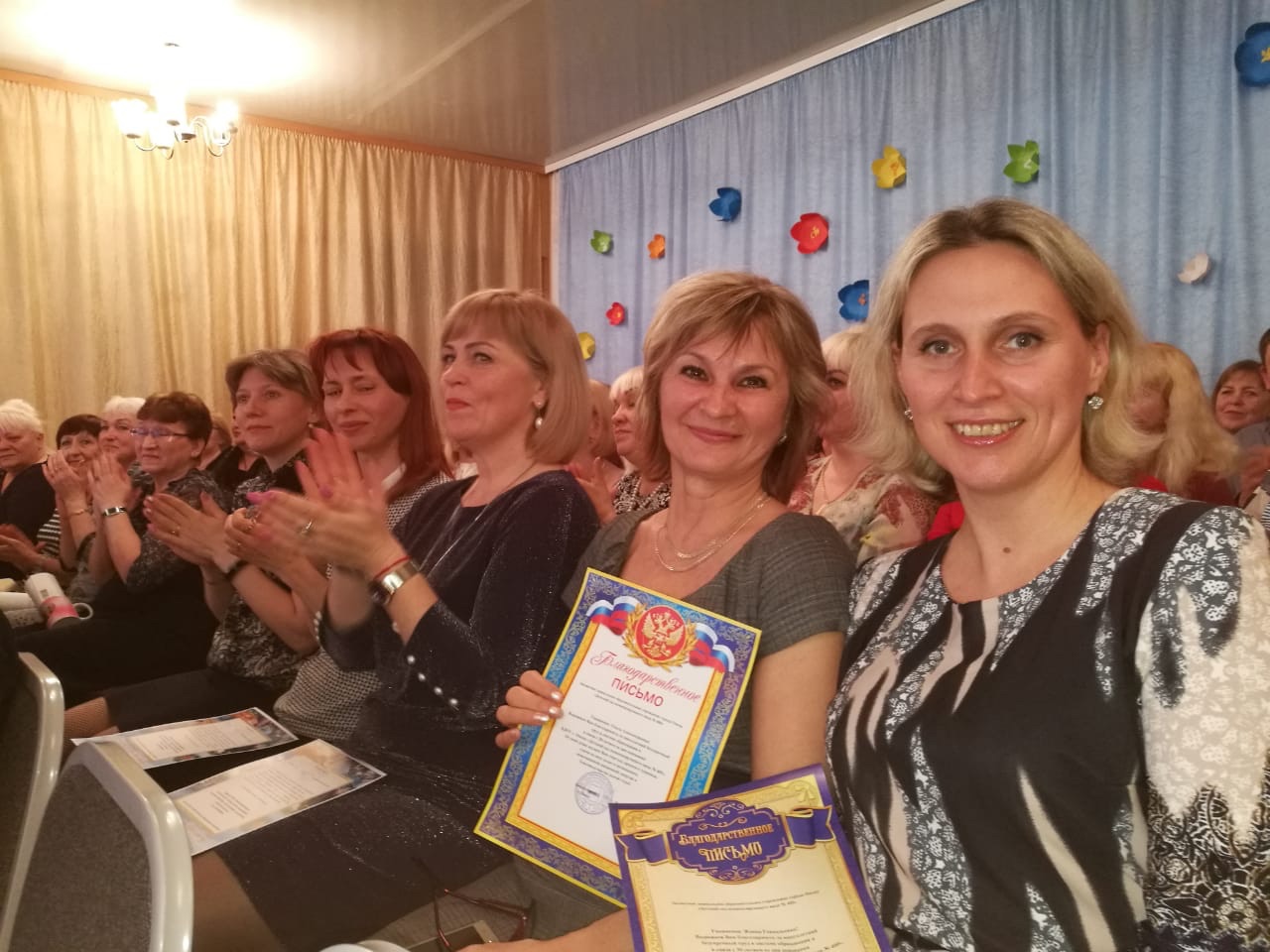 Детскому саду № 400 подарили свет на юбилей Детскому саду № 400 подарили свет на юбилей