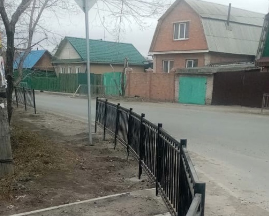 Омичи показали тротуар, ведущий в никуда